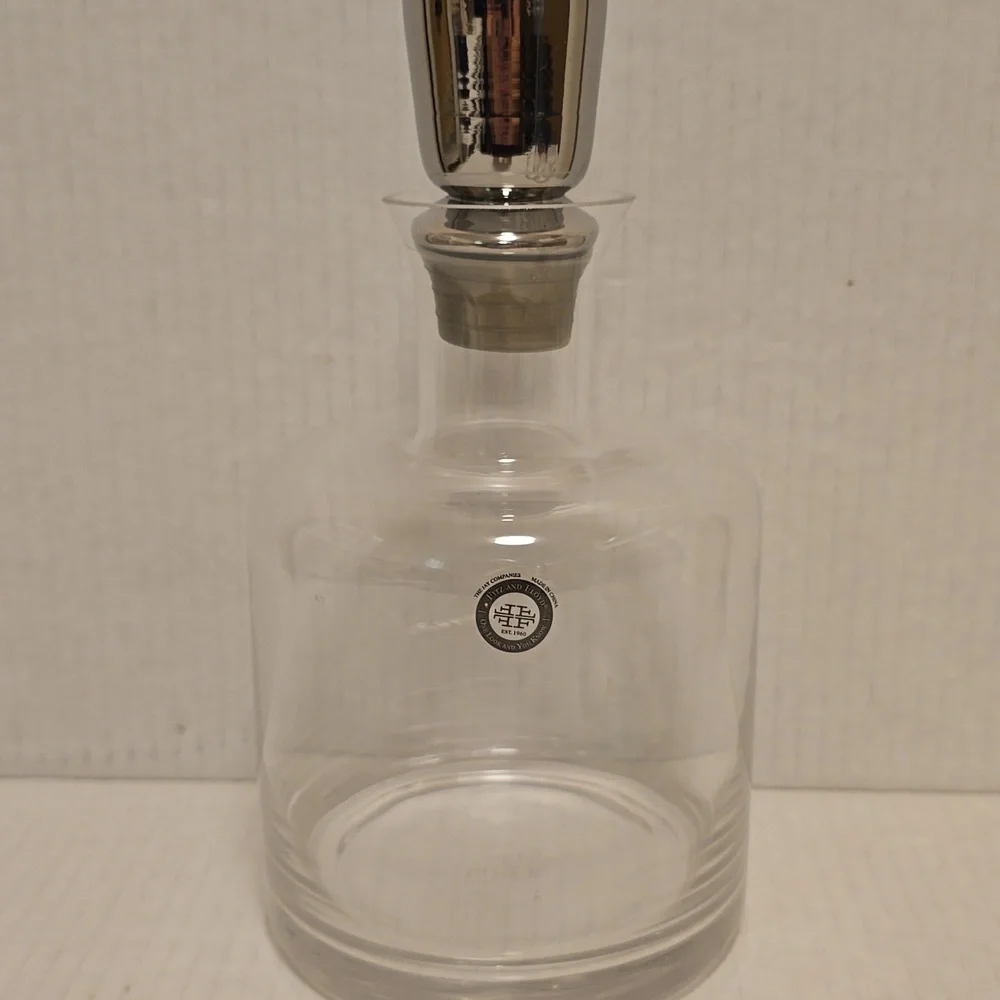 New In Box 5 Piece Fitz And Floyd Decanter Set